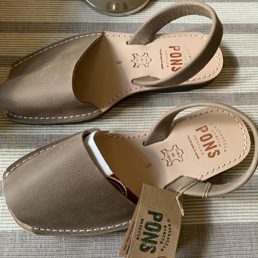 Avarcas PONS. Brand new with Tags!